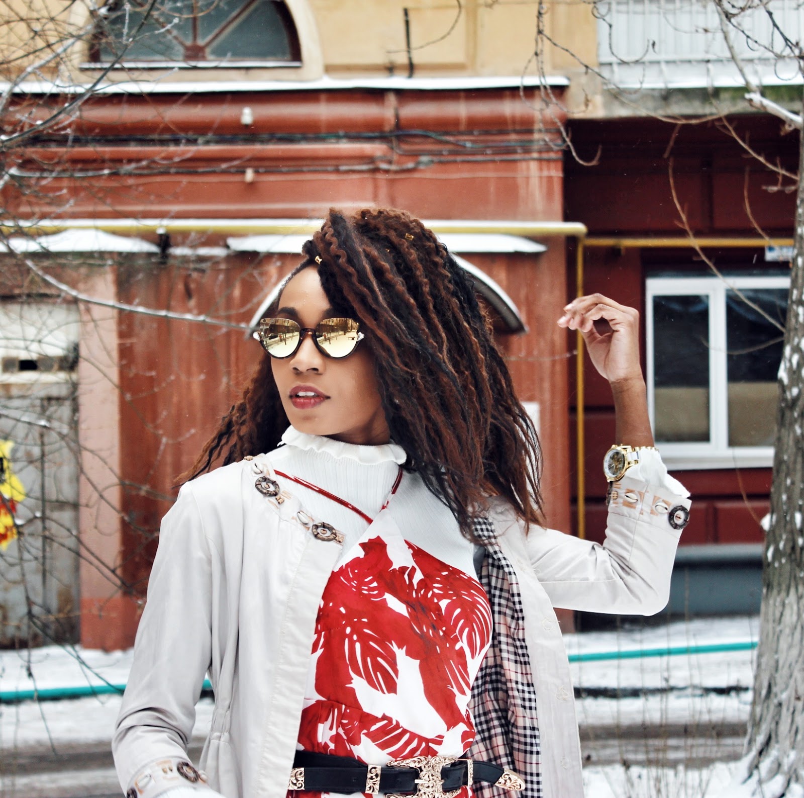 HOW TO WEAR A ROMPER IN WINTER