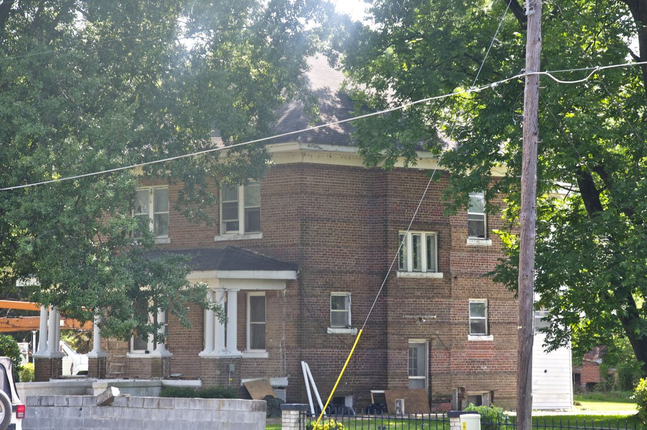 Suzassippi's Lottabusha County Chronicles Mound Bayou Booze House