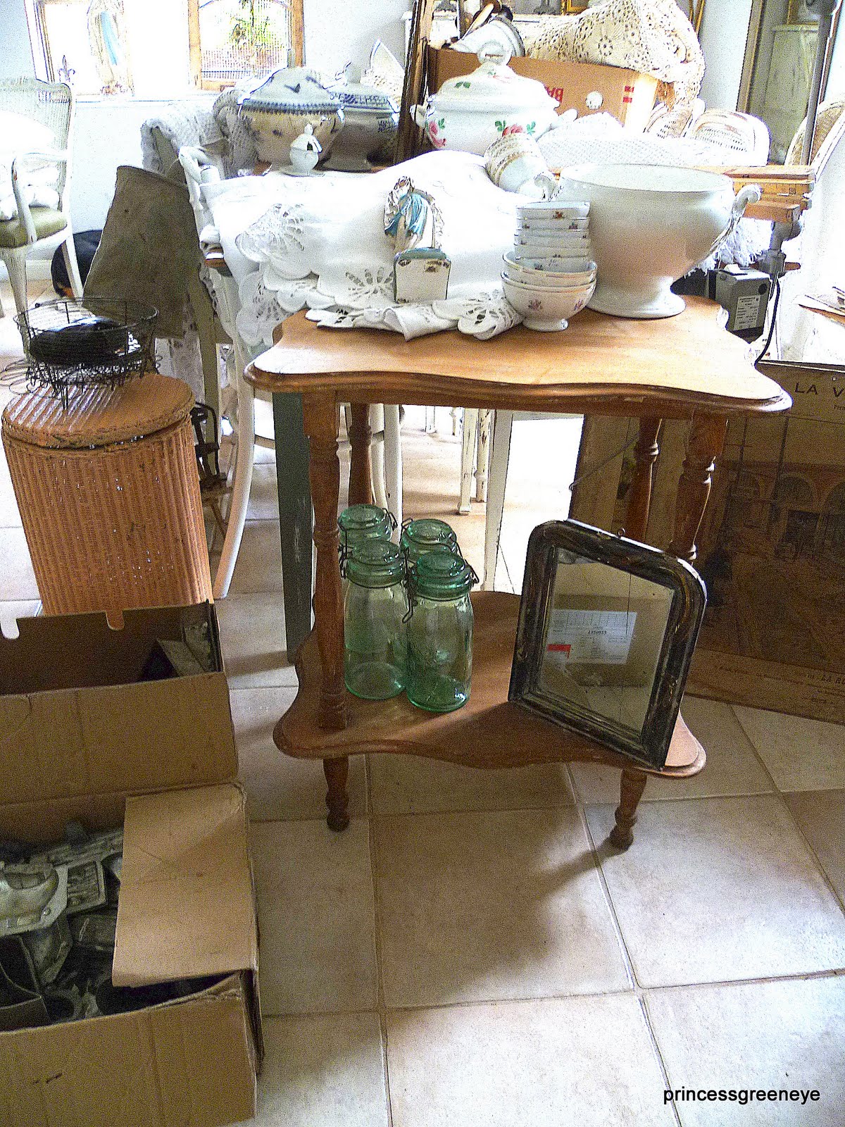 princessgreeneye: Langsam lichtet sich das Chaos wieder......