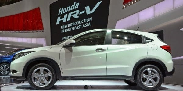 Review Honda HR-V 1.5L S M/T