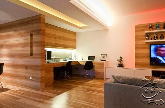 Desain Interior Ruang Tamu menggunakan Dinding kayu ...