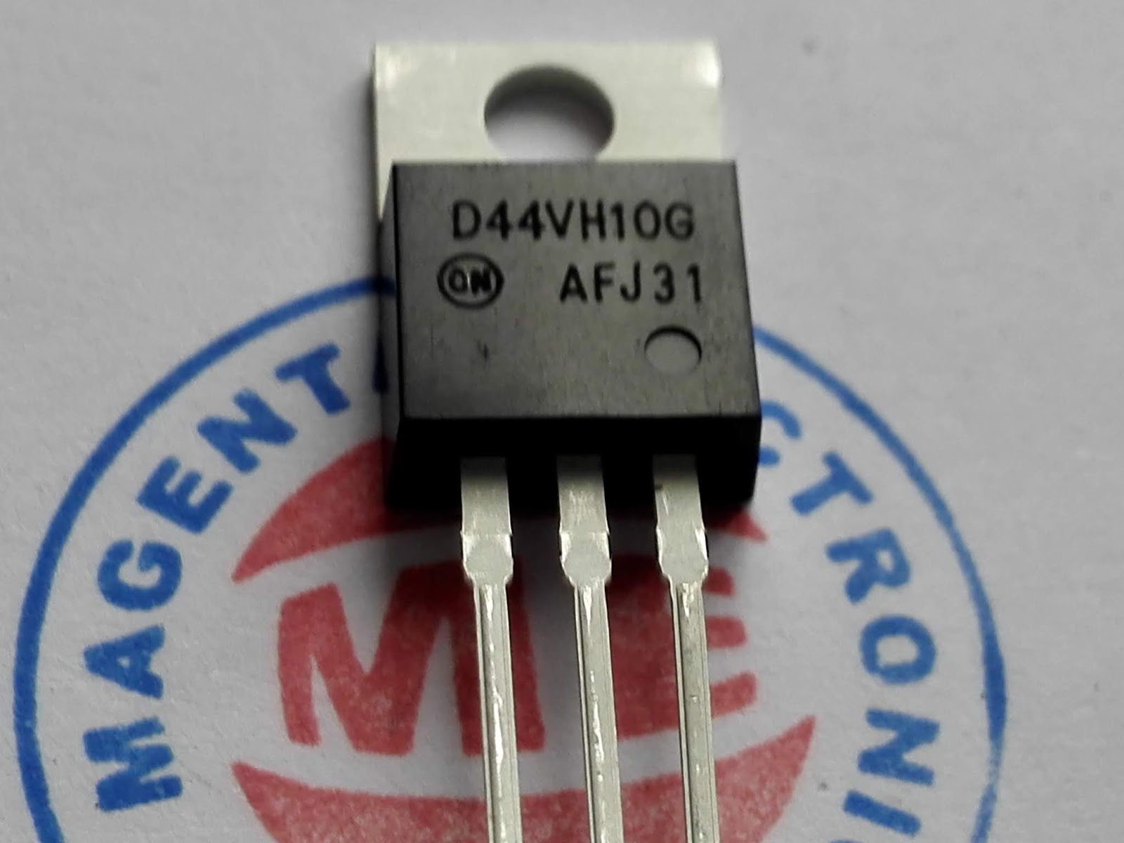 124. Stp80nf70 (to-220, stm). регулятор arcom d44 схемы. D4cxd44x микропереключатель. кольца поршневые d41 2т, 0,25, s.