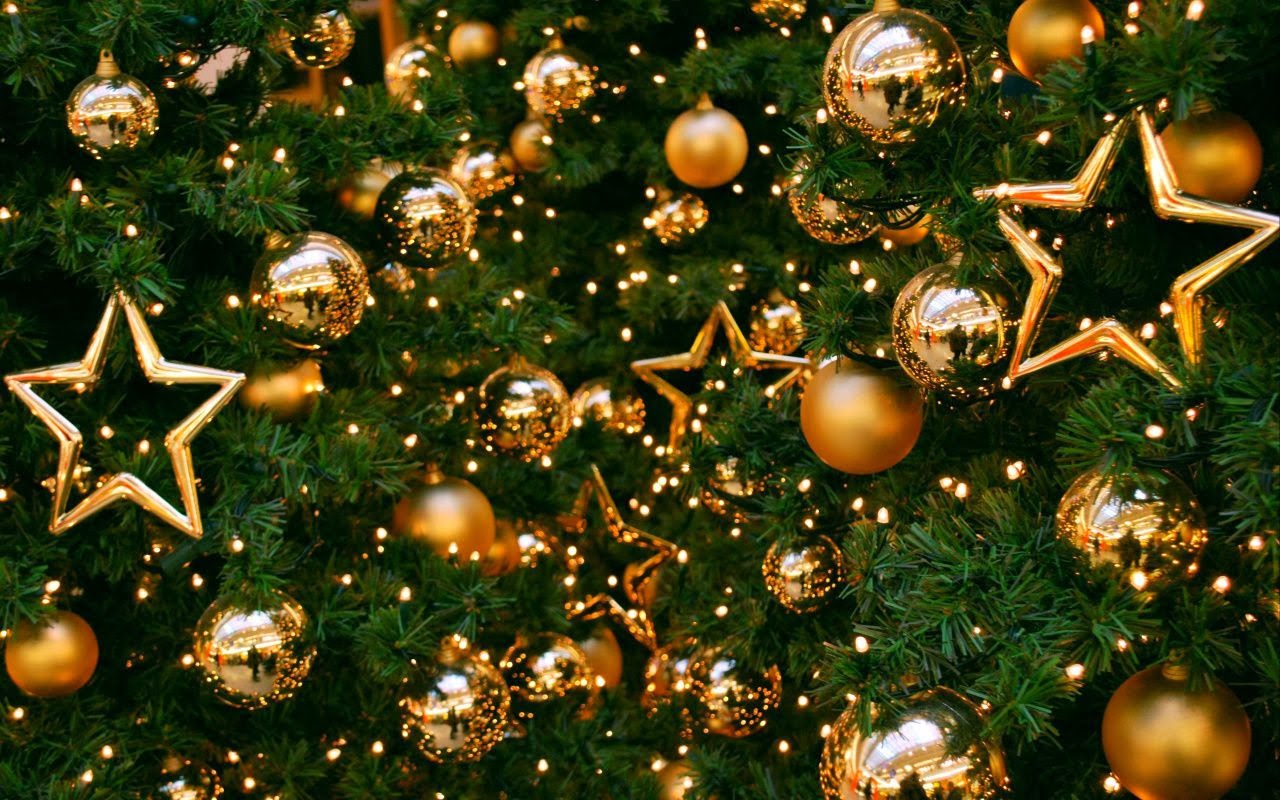 Christmas Tree On Balls And Stars
