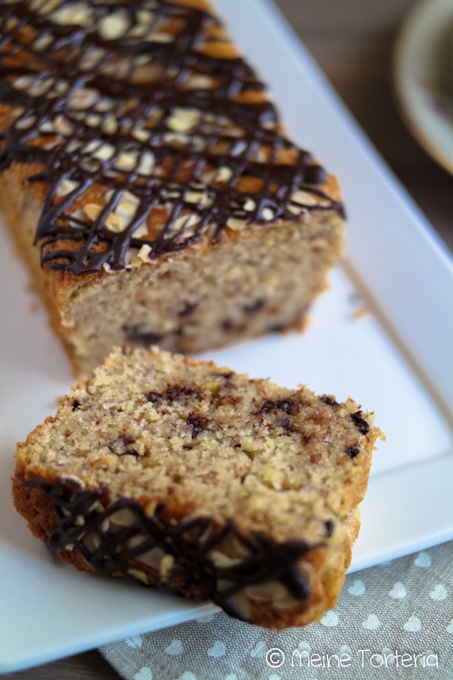 Marzipan-Schoko-Chai-Kuchen und eine Verlosung Marzipan-Schoko-Chai-Kuchen und eine Verlosung