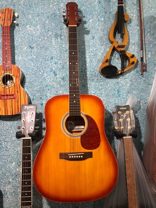 Musical Instruments Shop Acoustic Jumbo Guitars