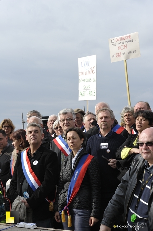 Villeneuve de berg contre le gaz de schiste photo pascal blachier