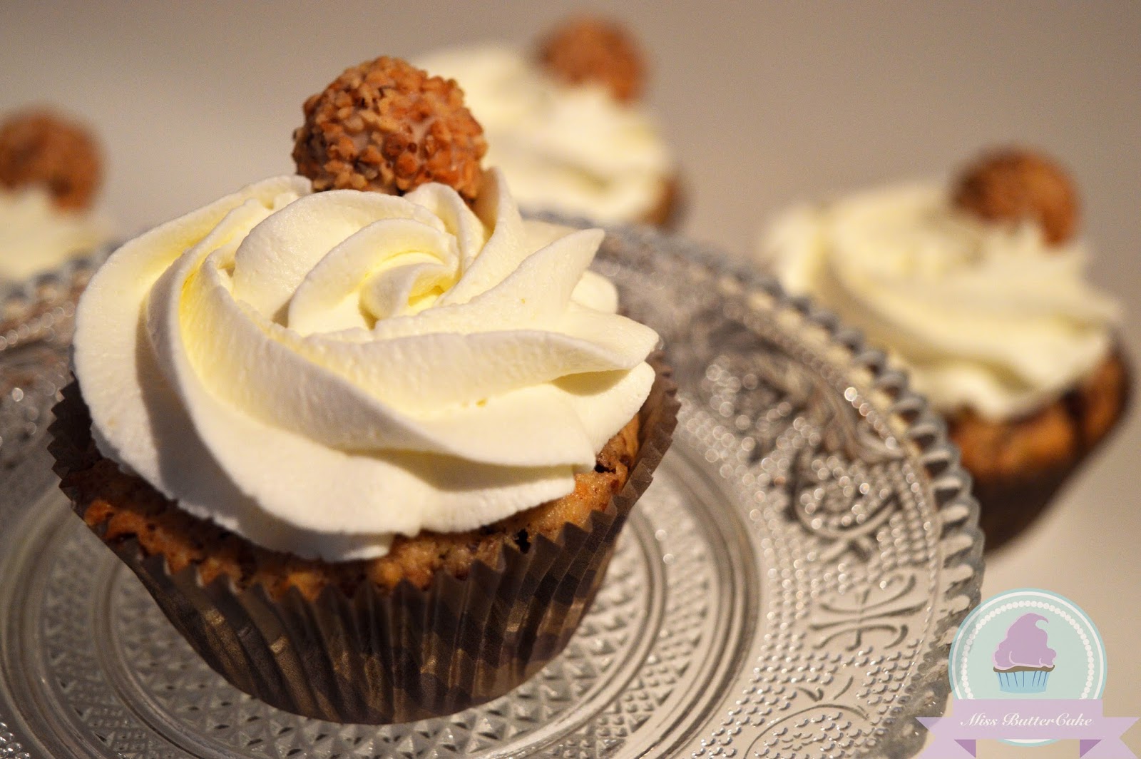 Miss-ButterCake : Giotto Cupcakes Miss-ButterCake : Giotto Cupcakes
