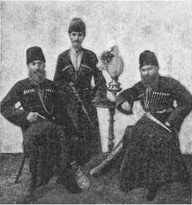 Armed Mountain Jewish men, c. 1900