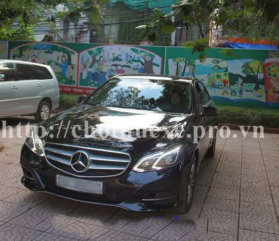 Cho thuê xe VIP Mercedes E 2014 tại Hà Nội