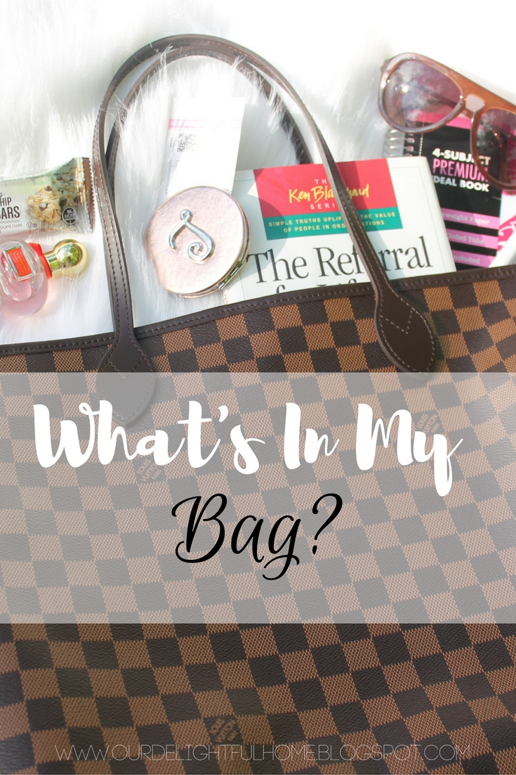 What's In My Bag Simply Tasheena