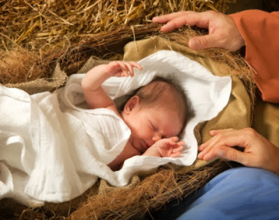 http://proverbs31jewels.org/2013/12/worship-christmas/20-days-old-baby-sleeping-in-a-christmas-nativity-crib/