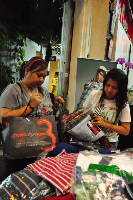 Myliq's Family: Bandung, Indonesia 22-25 Julai 2011