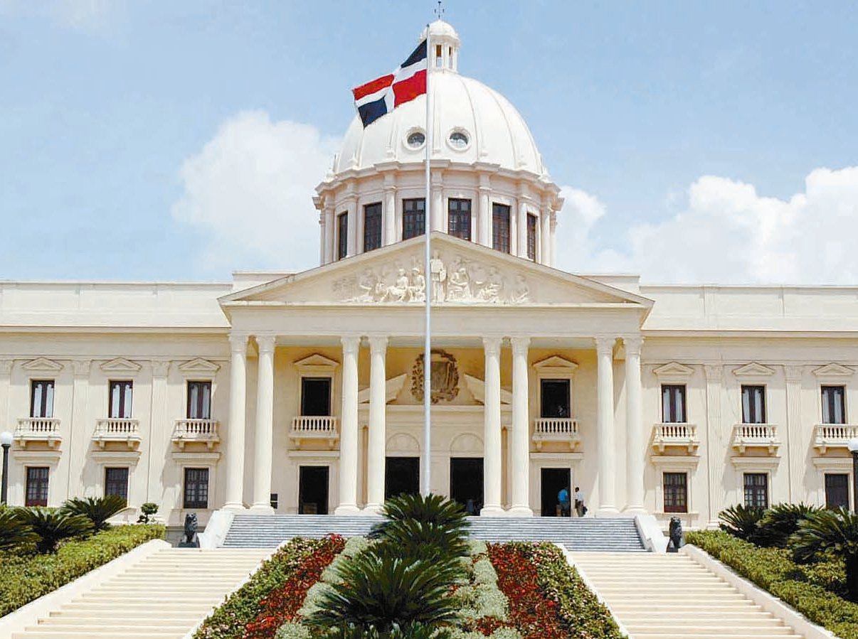 Gobierno dominicano entregará regalía pascual a empleados públicos a partir del diez de diciembre