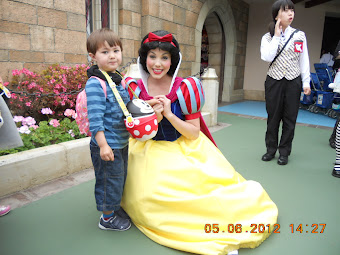 Tokyo Disneyland 2012