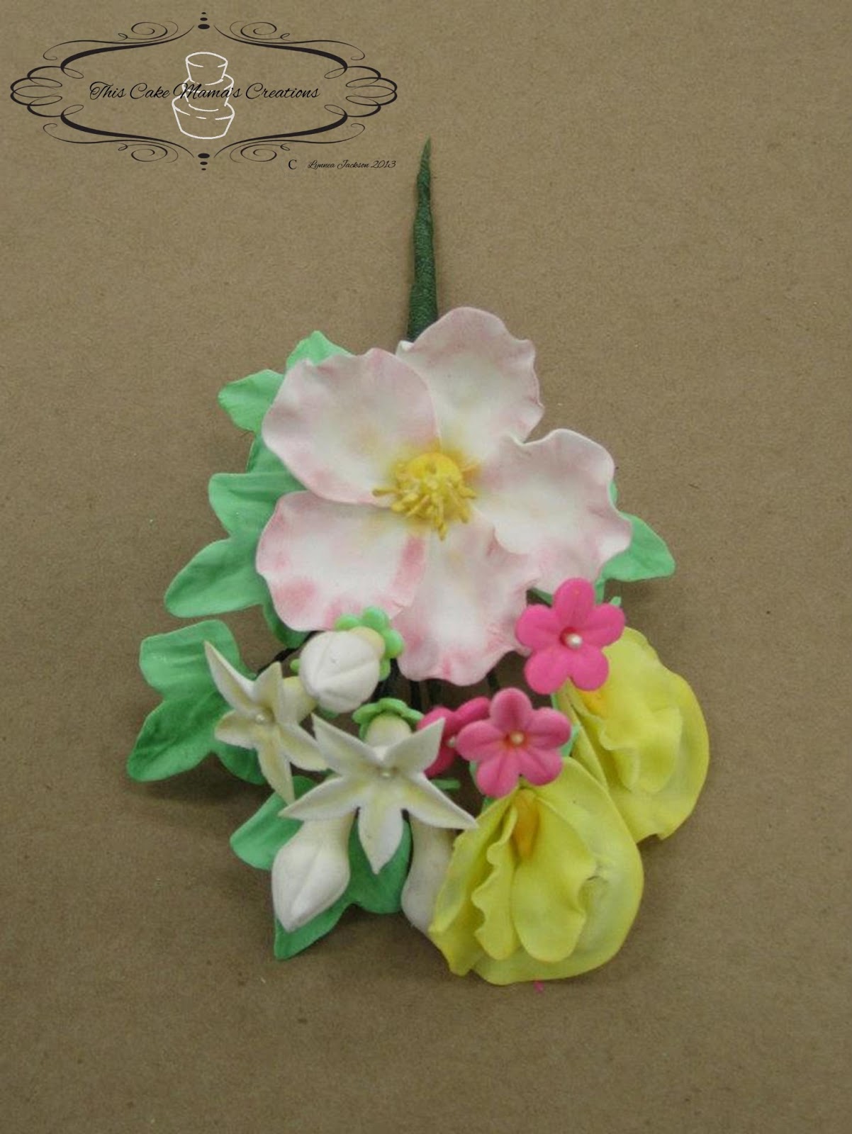 Cake Mama's Creations Fancy Fondant Flowers