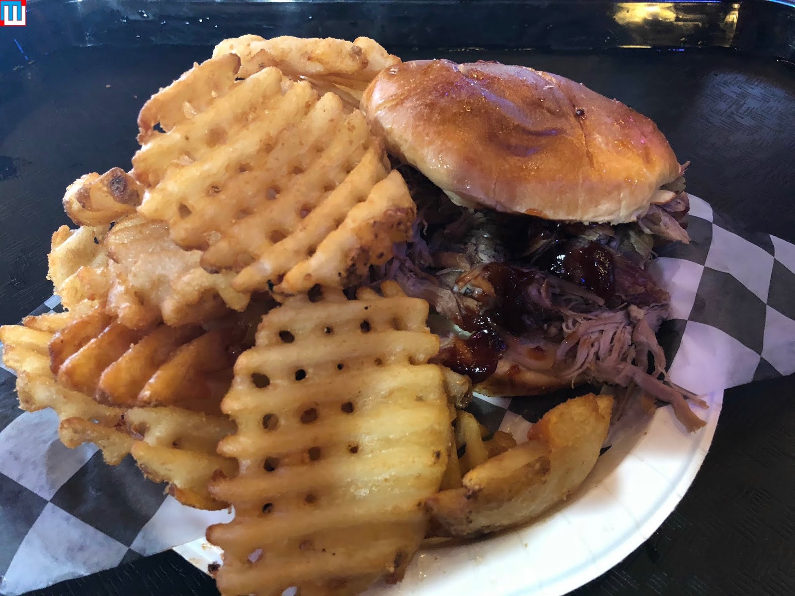 midwestinfoguide-season-dining-pass-2018-six-flags