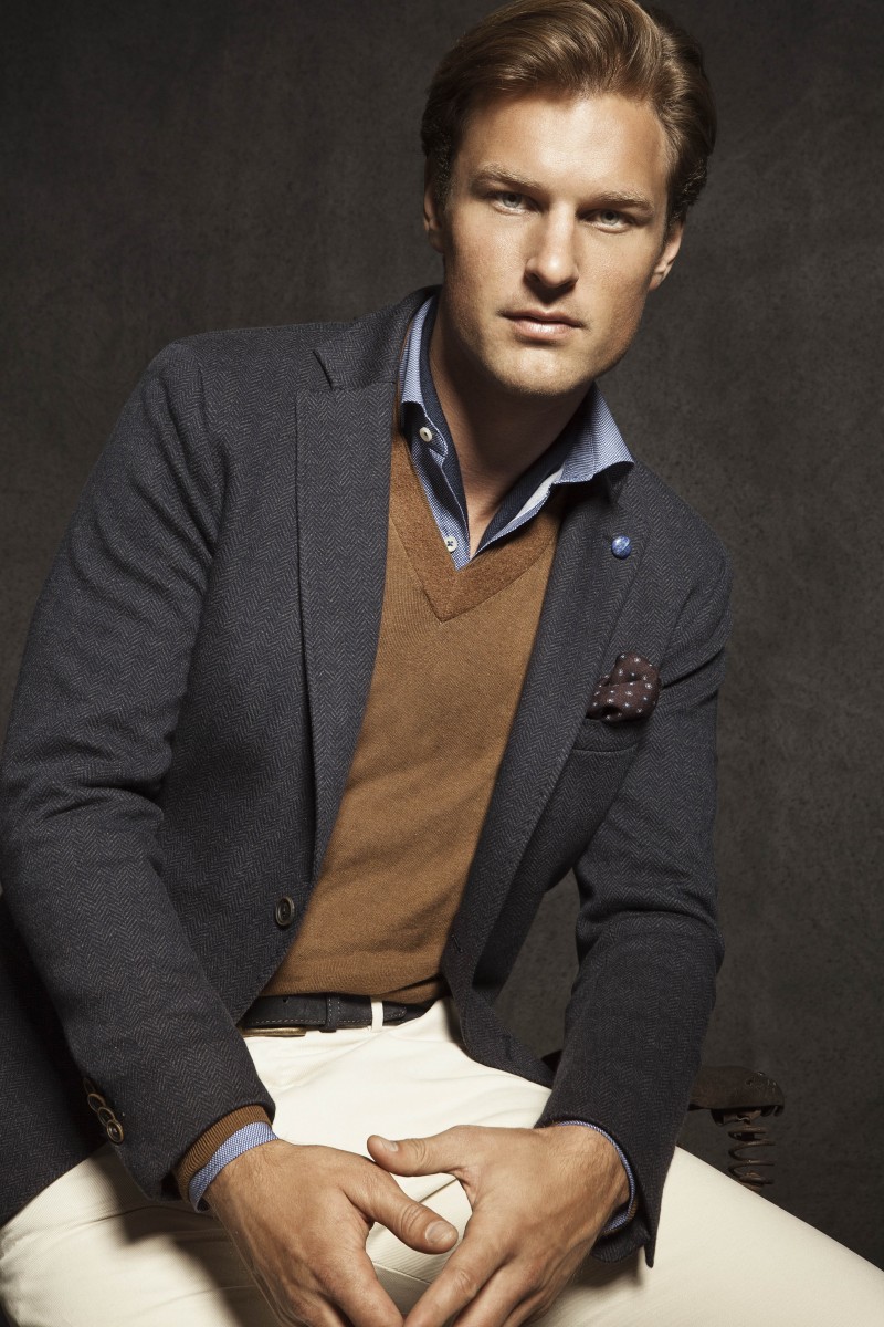 massimo dutti red shirt