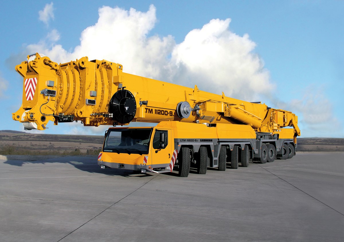Mobile crane hire Gold Coast