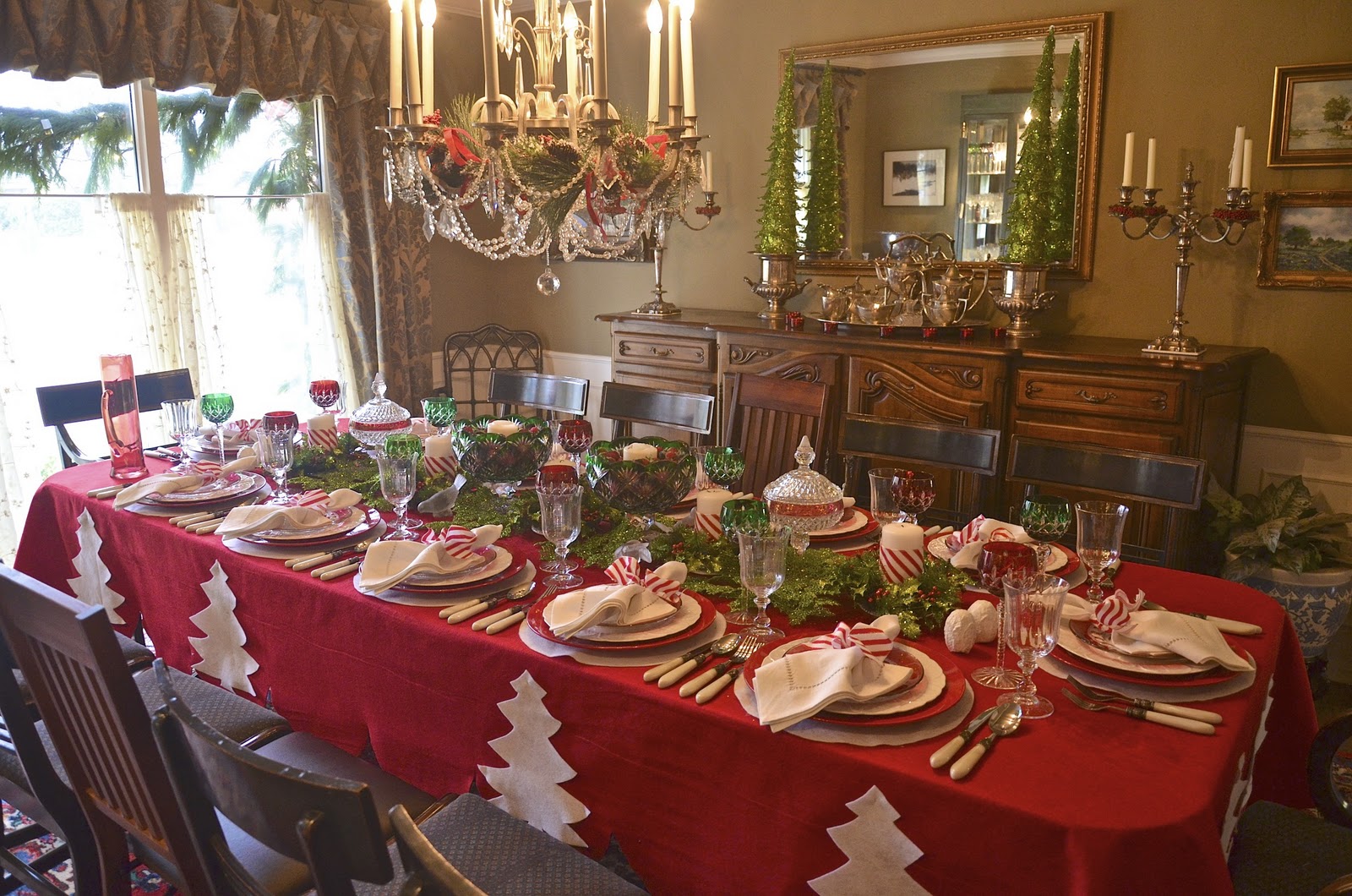 Carolyne roehm christmas tree