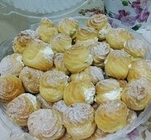 Creampuff with vanila creme custard 50 pcs@RM35(custard) 50 pcs @ RM40 (cheese)