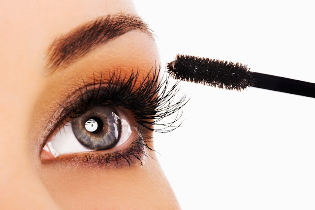 Mascara 101 for women by barbies beauyt bits