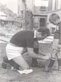 Valentino with his son Sandro, who would grow up to be a star like his father