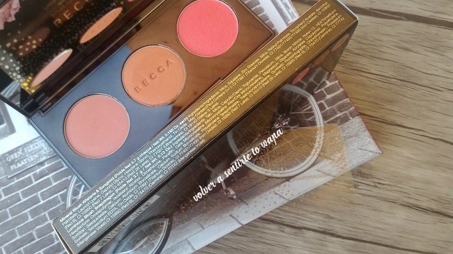 BECCA | Palette Blushed with Light - Swatches & Review