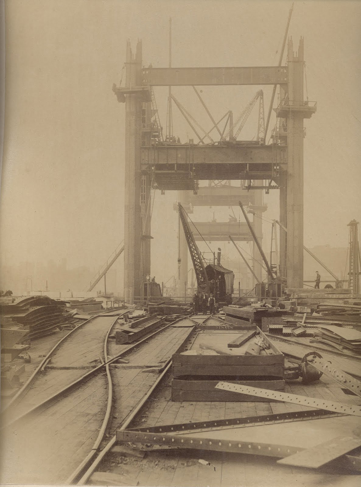 Discovering London Unseen Images of Tower Bridge Under Construction