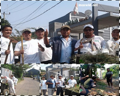 Kerja Bhakti Di Bantu Oleh Aggota FPI Di Kebon Duren Rt 01 / Rw 01 Depok