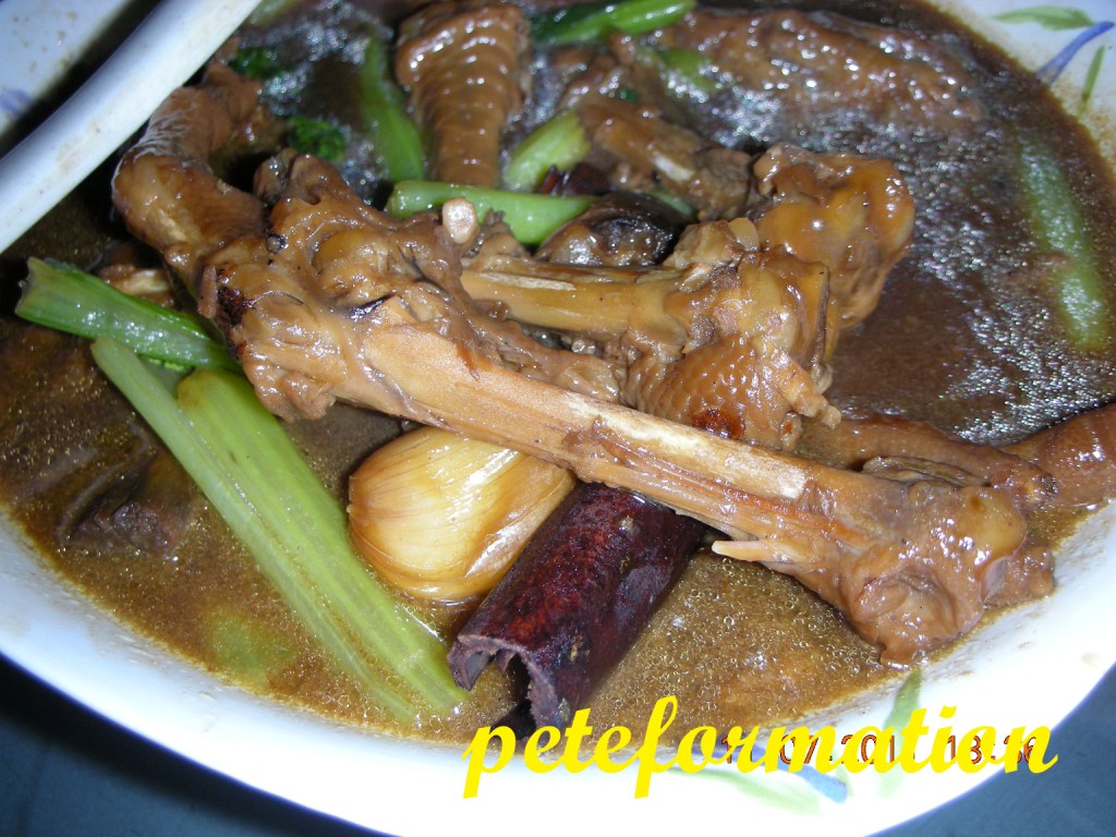 PeteFormation Foodie Adventure Braised Black Vinegar Chicken Feet with