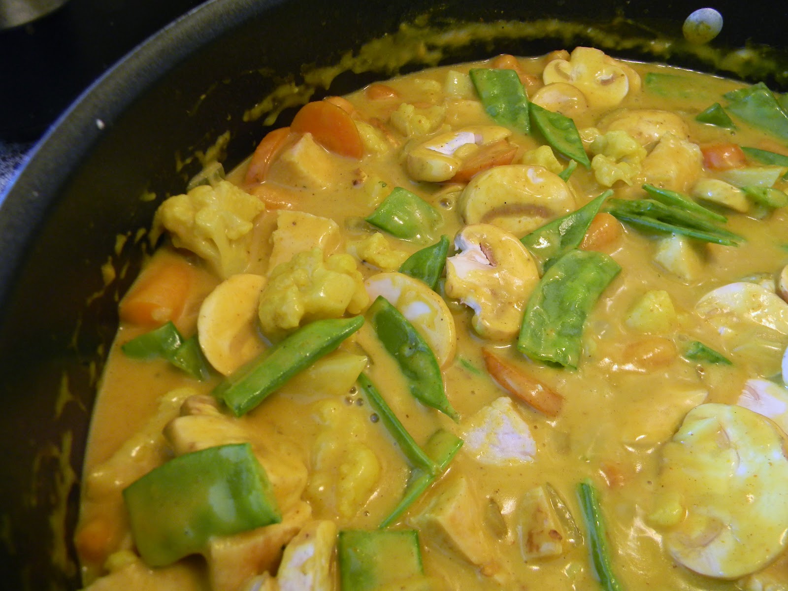 Rich Vegetable Curry with Chicken What Smells So Good?