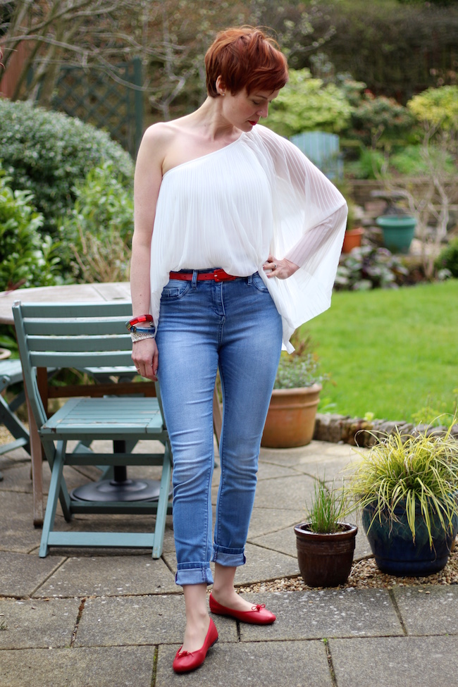 Fake Fabulous |Pleated asymmetric white top, skinny blue jeans and red french sole ballerinas