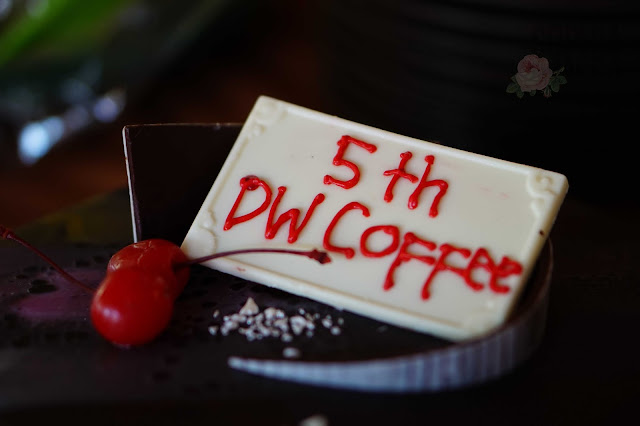 ulang tahun dw coffee