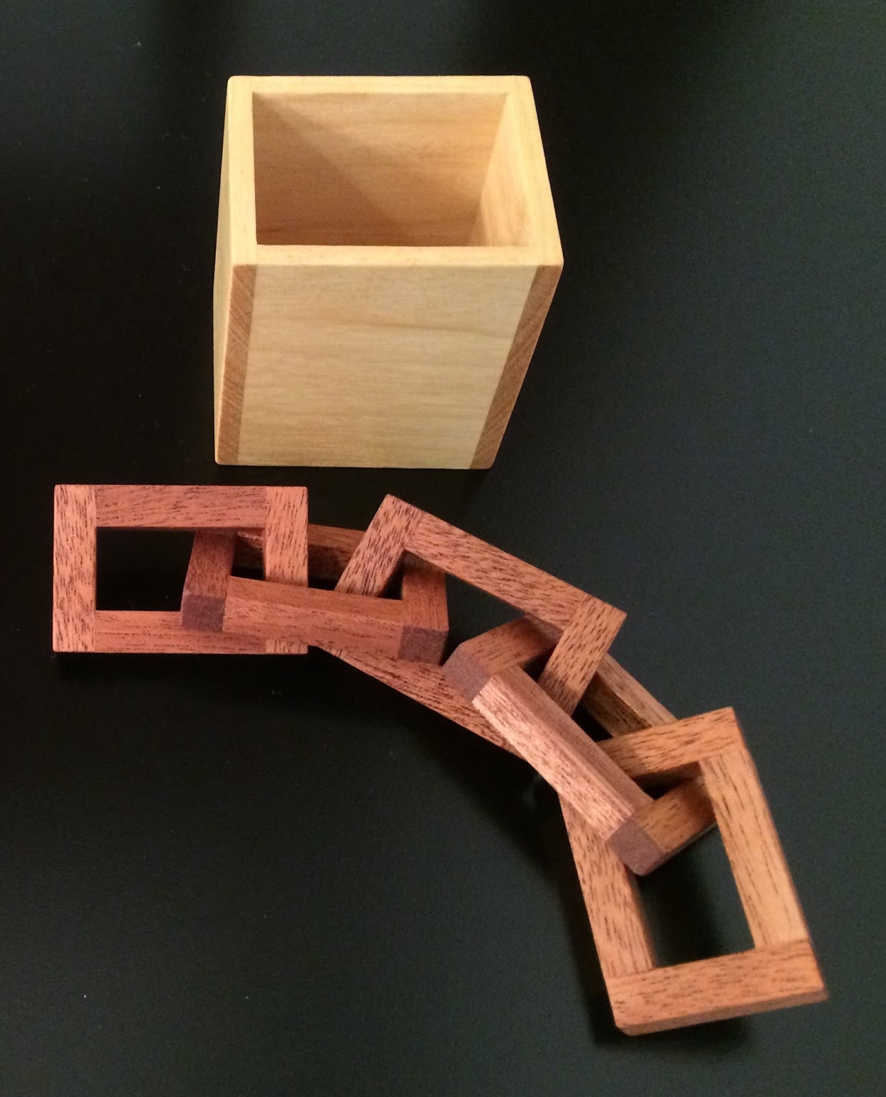 Jerry's Mechanical Puzzle & Brain Teaser Collection Chain Store