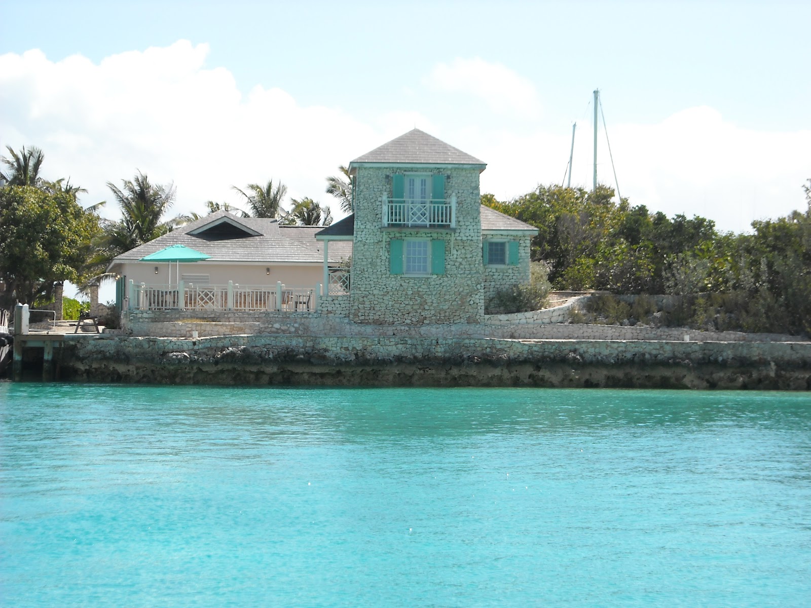 Southern Belle: Sampson Cay