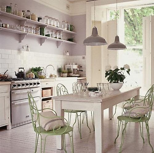 White Cottage Styled Kitchen - Home Design Ideas
