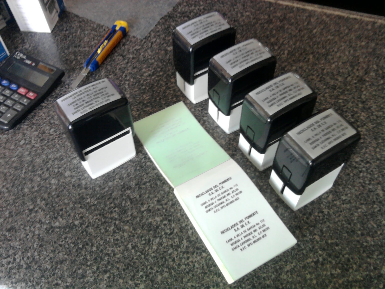 Sello Autoentintable Para Cócteles – Marca Tus Servilletas Y Posavasos Con Estilo