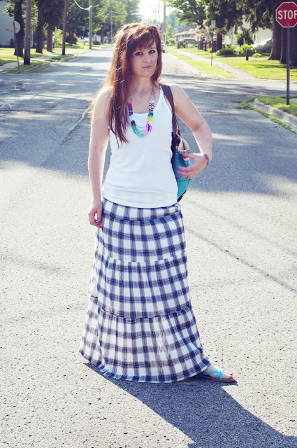 A Lovely Little World: A Maxi Skirt, Midi Rings and Nailpolish I love ...