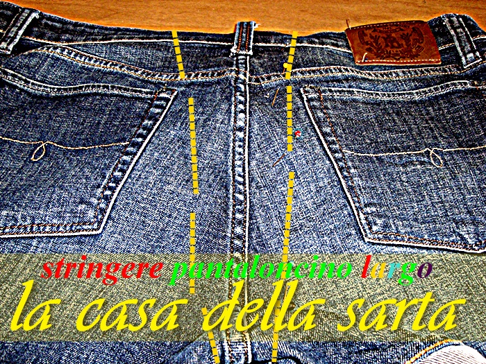la casa della sarta Stringere vita pantaloncino jeans,