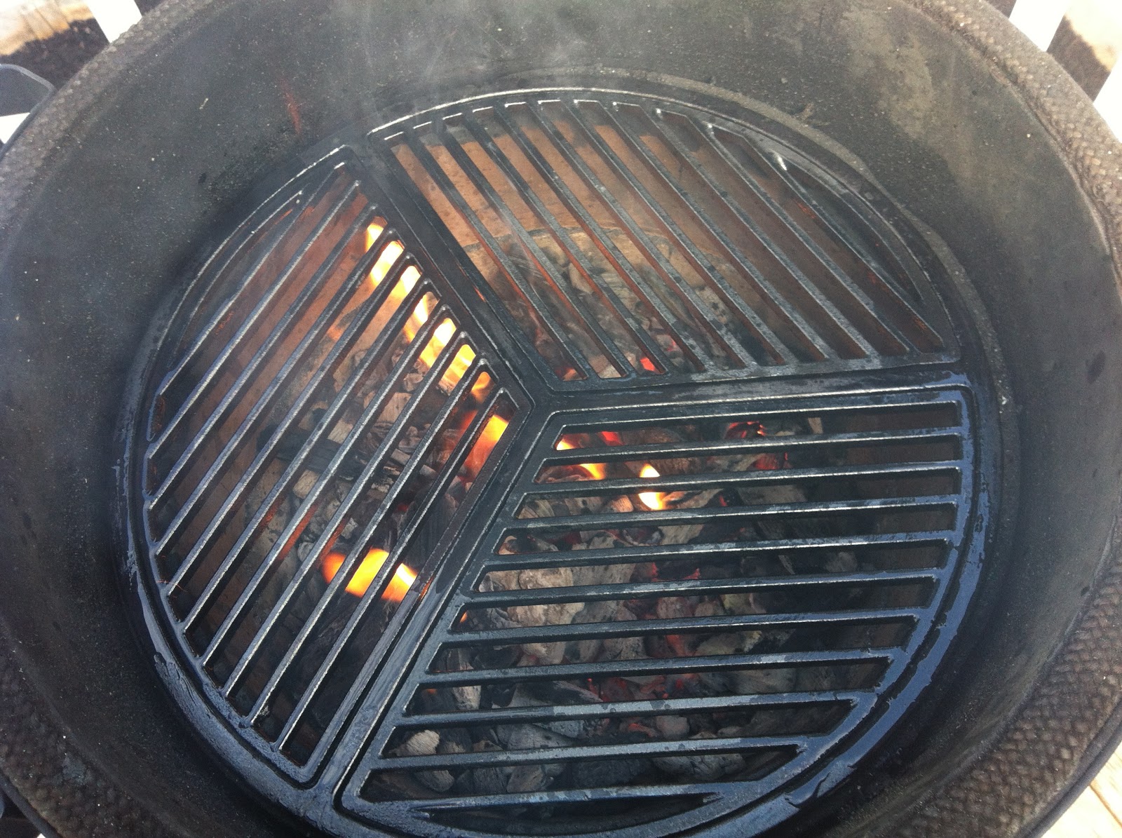 HRM CREATIVE BBQ Craycort Cast Iron Grates review!