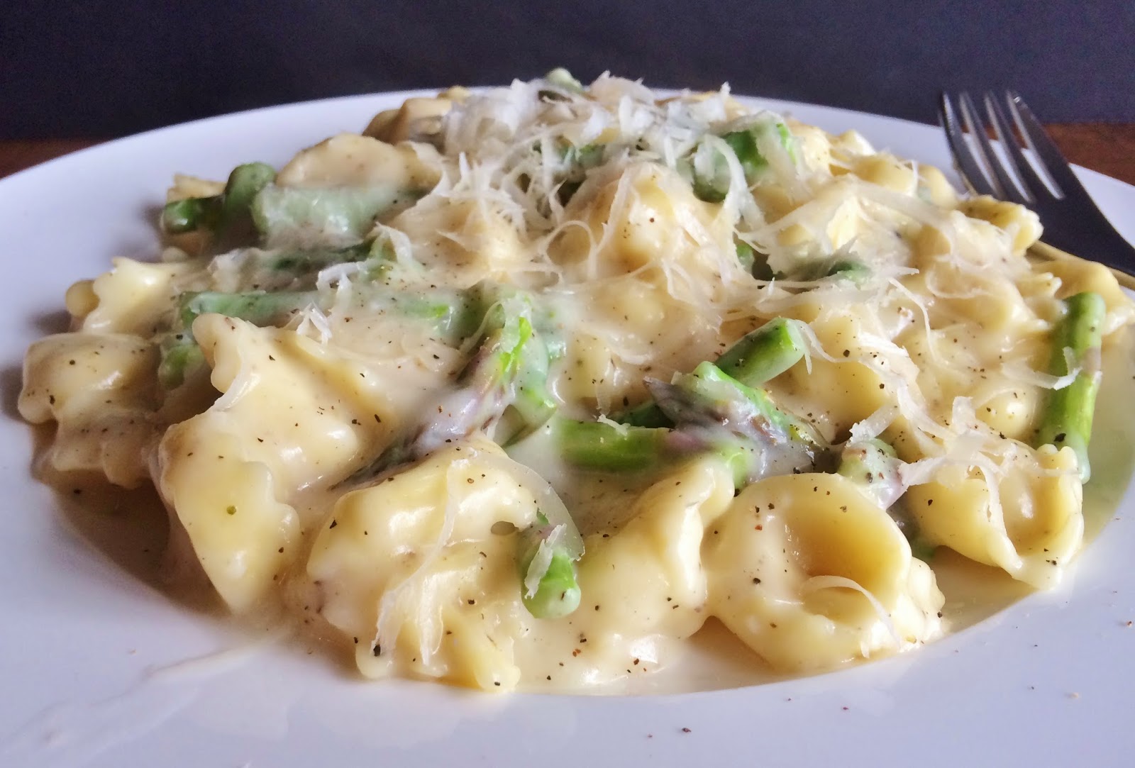 My Tiny Oven Creamy Tortellini with Asparagus & Lemon