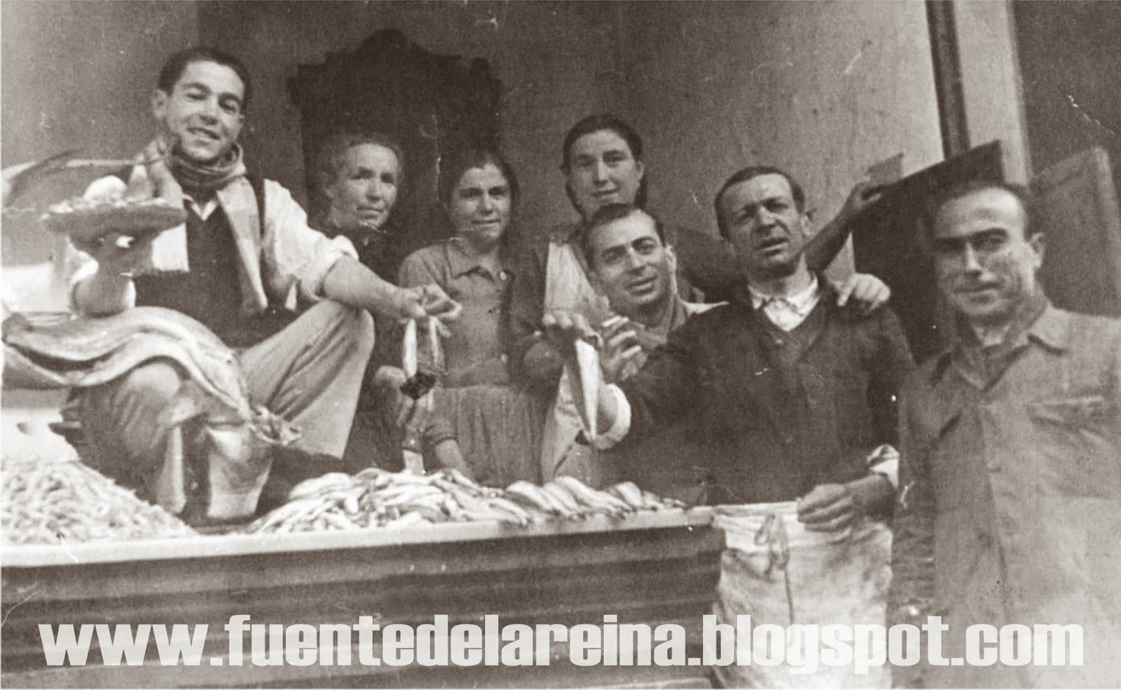 Retazos de historia de Fuentes de Andalucía LA VIEJA PLAZA DE ABASTOS