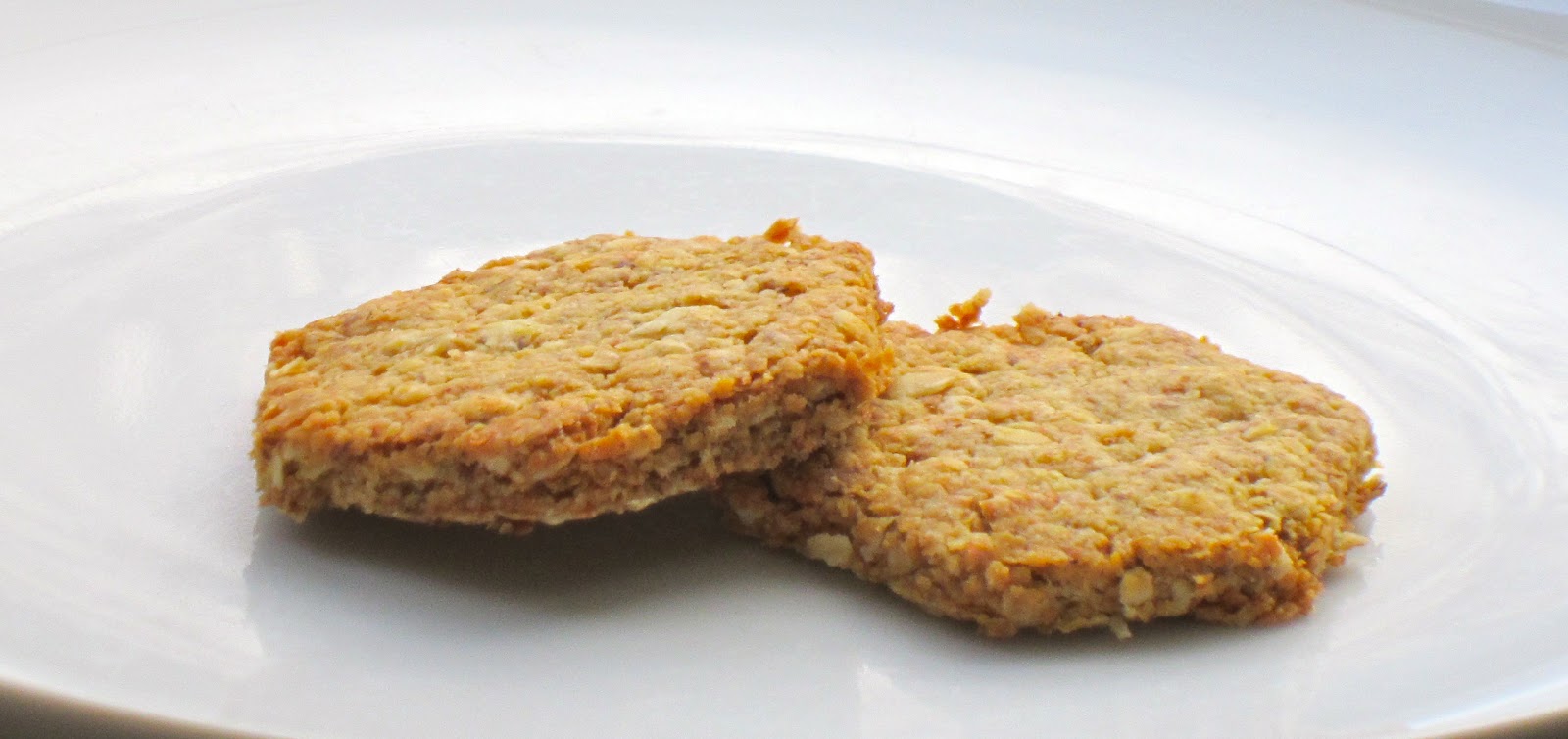 mamacook Sugar free wheatgerm and oat biscuits for babies and toddlers