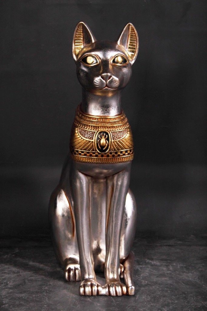 Богиня кошка в египте. Богиня кошек Бастет. Египетская богиня Бастет. Кошка Бастет Египет. Богиня бысхет.