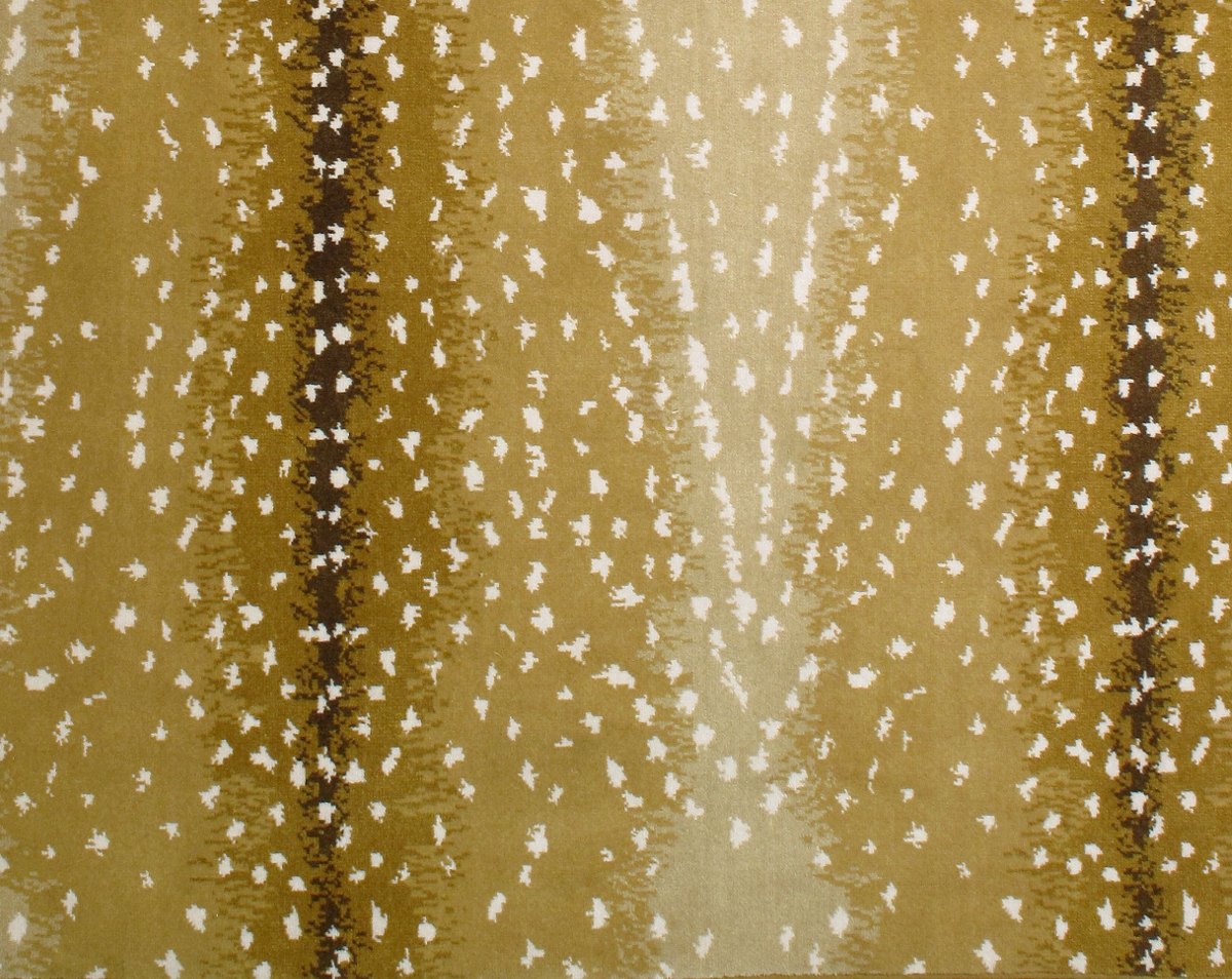 Horse Country Chic: The Iconic Antelope Rug