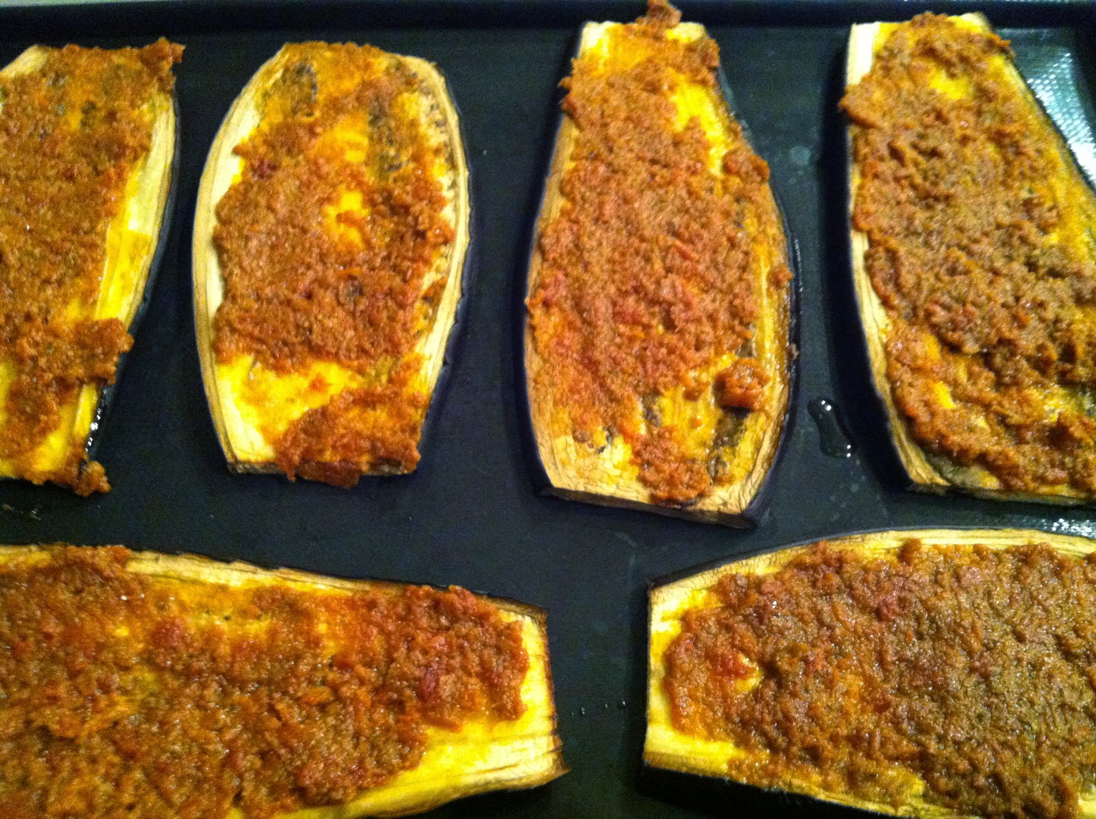 AUBERGINES AU PESTO ROUGE FAÇON BRUSCHETTA