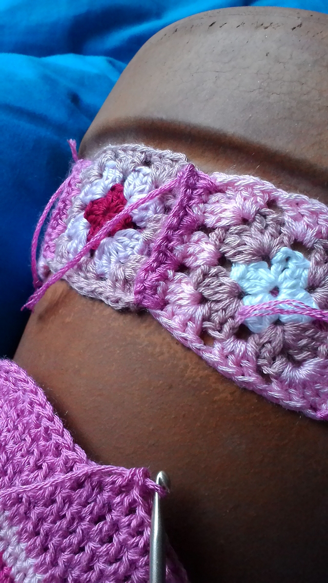 DIY gehaakt bloempotjasje/crocheted flowerpot jacket