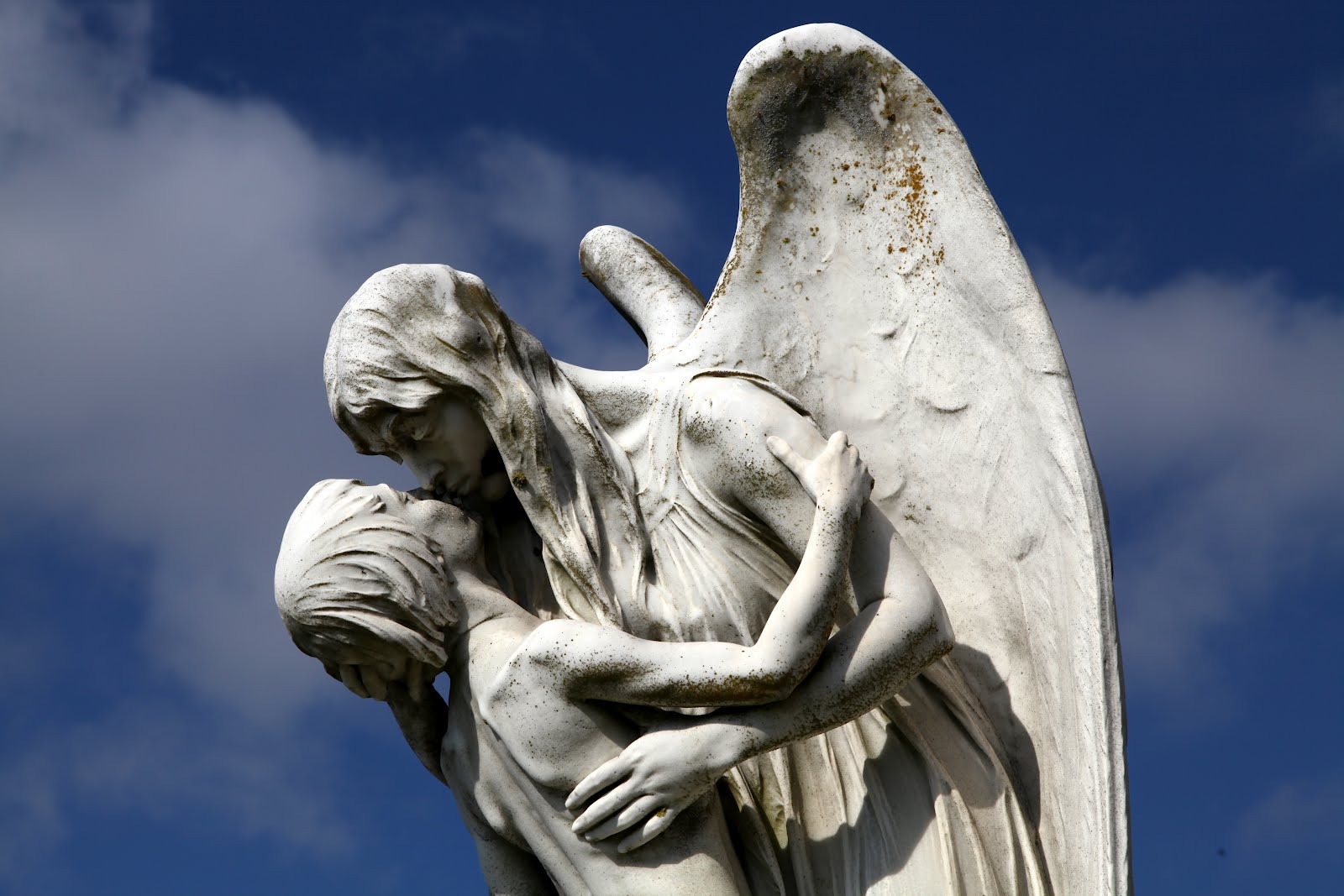 Thru my Sydney Eye Taphophile Tragics 10 In the Arms of an Angel