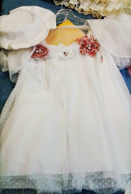 Πώς να διαλέξεις το τέλειο βαφτιστικό φόρεμα βαπτιστικά φορέματα 2015