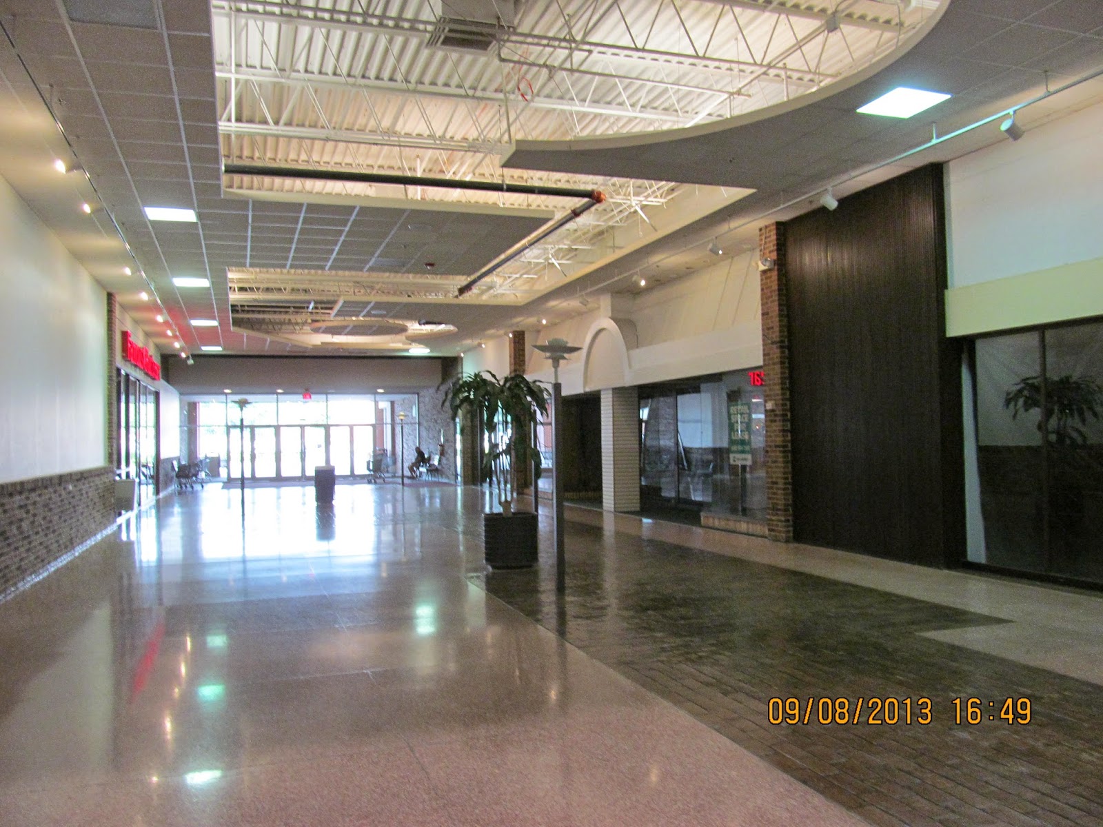 Trip to the Mall Deerbrook Mall (Deerfield, IL)